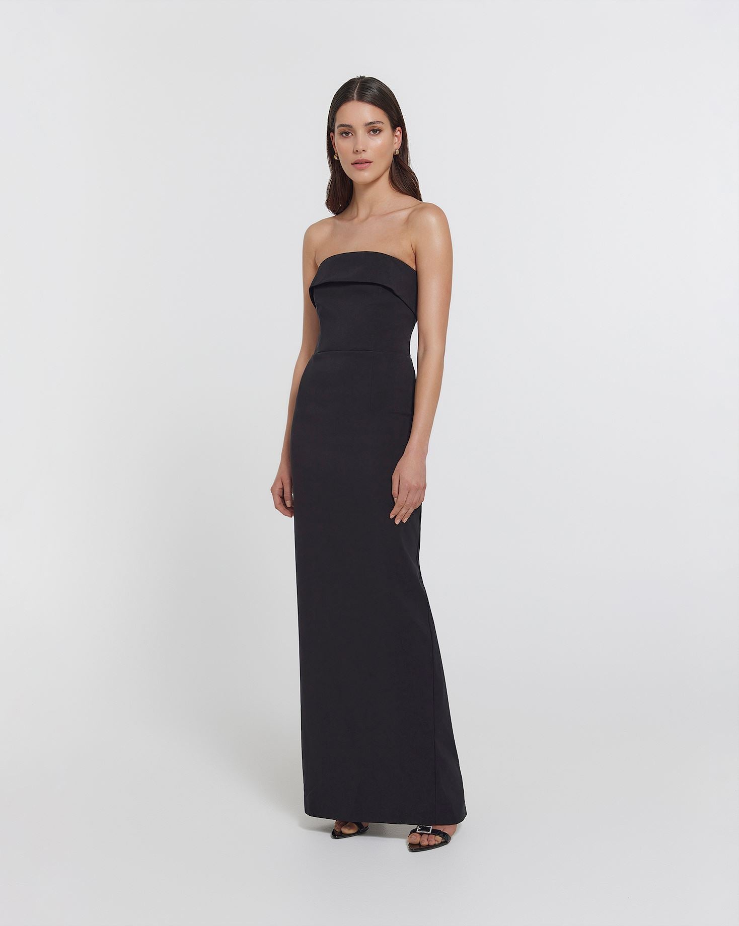 Sutton Gown Black KIANNA 